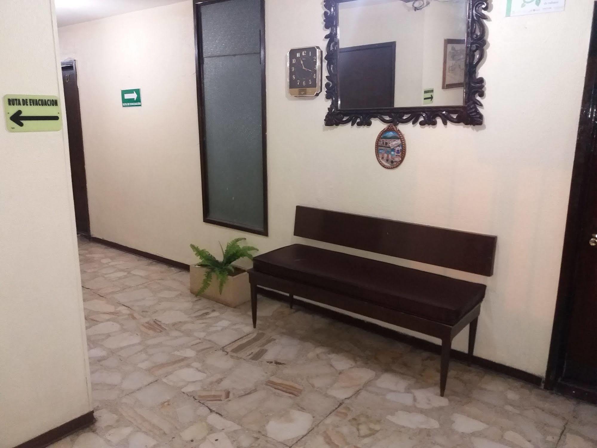 Hotel Colon De Zacatecas Zewnętrze zdjęcie